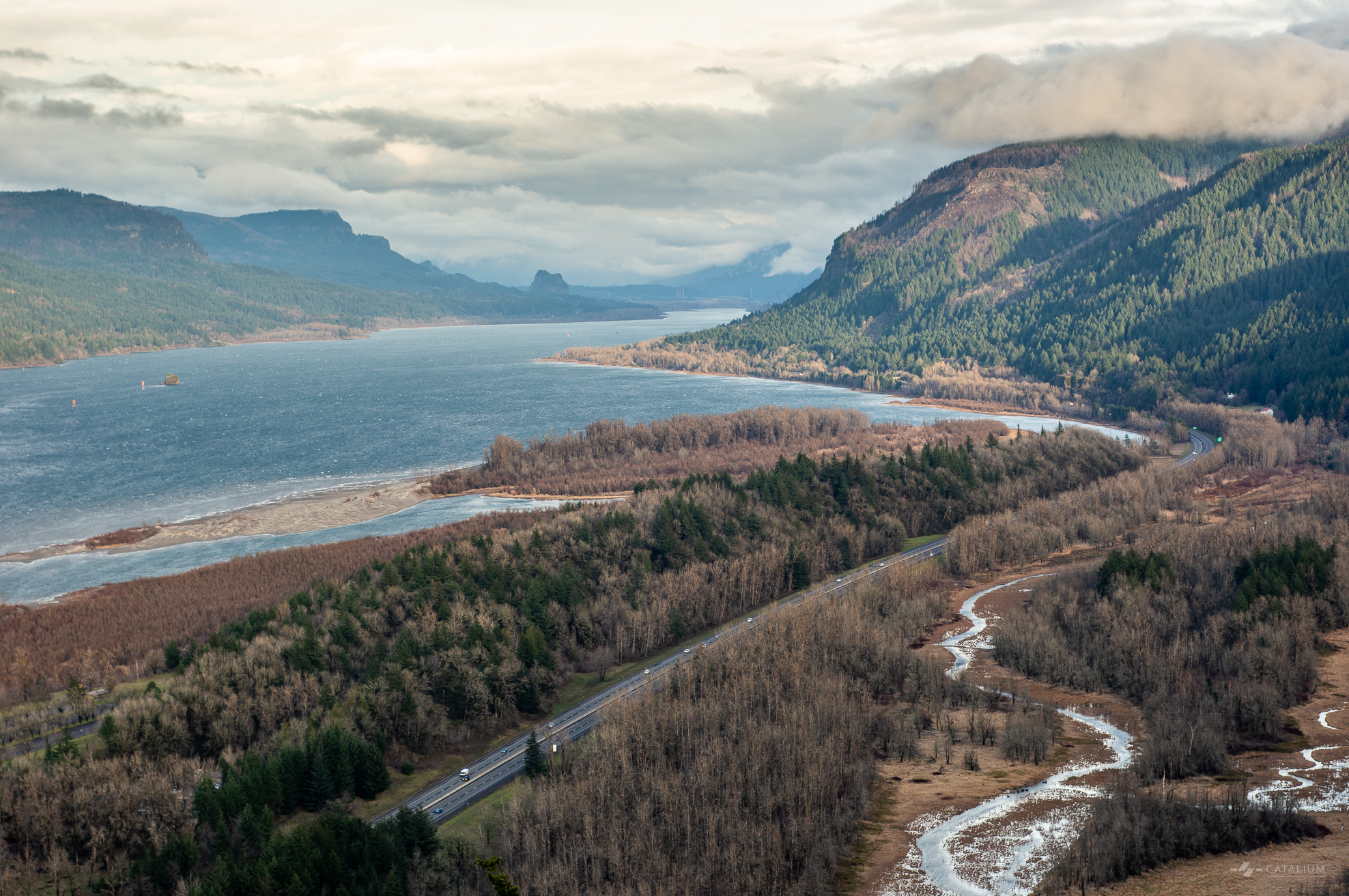View of the Columbia River Gorge from the Vista House platform